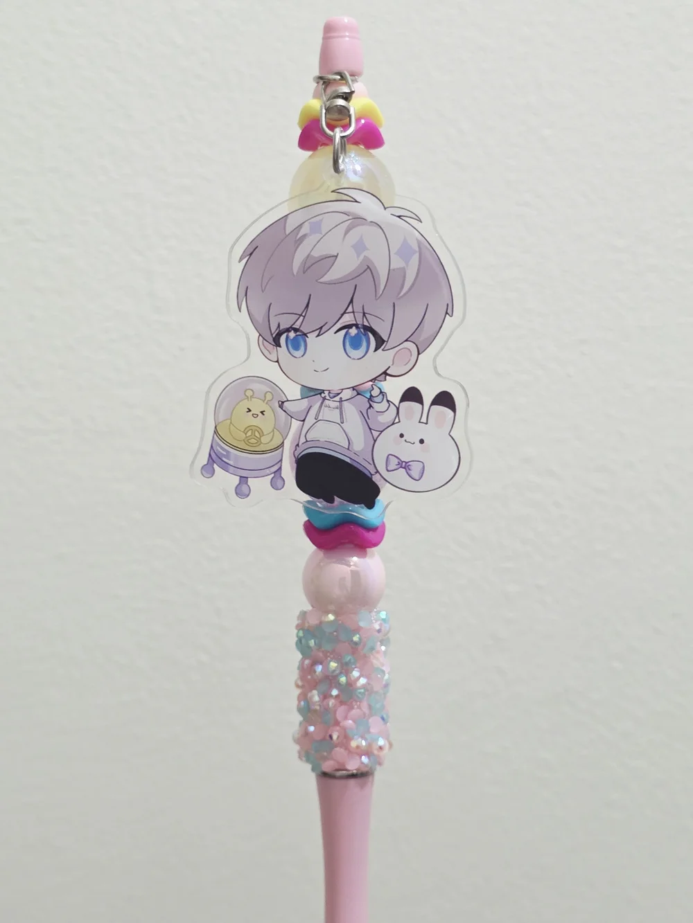 Love and Deepspace Xavier Handmade Beaded Pen & Acrylic Charm